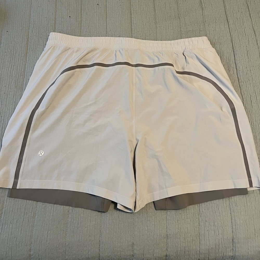 Lulu lemon pace breakers, limited edition